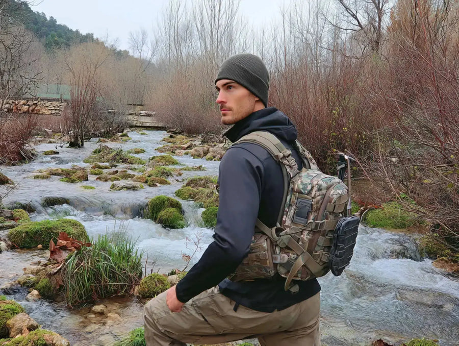 Montage de poches MOLLE pour l'environnement outdoor