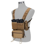 Chest rig tactique avec poche admin ventrale et porte chargeurs 