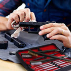 Kit de nettoyage compact avec brosses métal et outils de grattage 