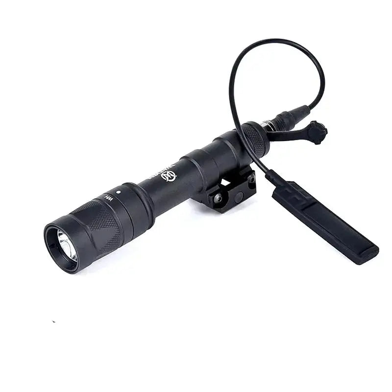 Lampe tactique picatinny puissante avec déport et fonction stroboscope Zone Tactique