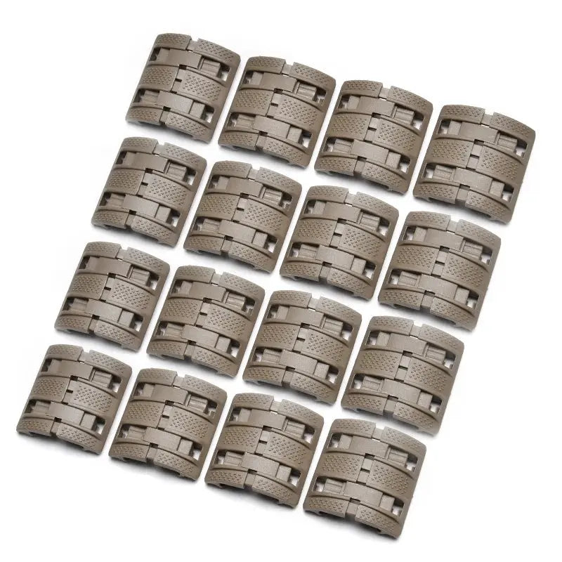 Panneaux couvre rail M-LOK rigides compatibilité étendue (lot de 16) 