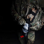 Plateforme de cuisse tactique drop leg MOLLE et pochette IFAK 
