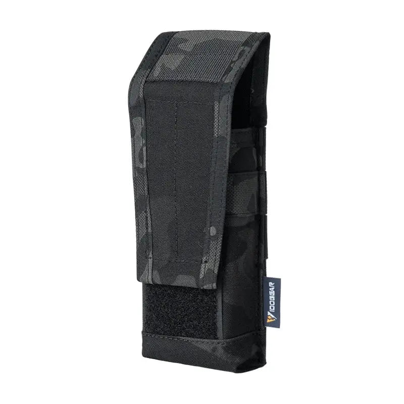 Porte chargeur 5.56 simple MOLLE fermé par grand rabat VELCRO Zone Tactique