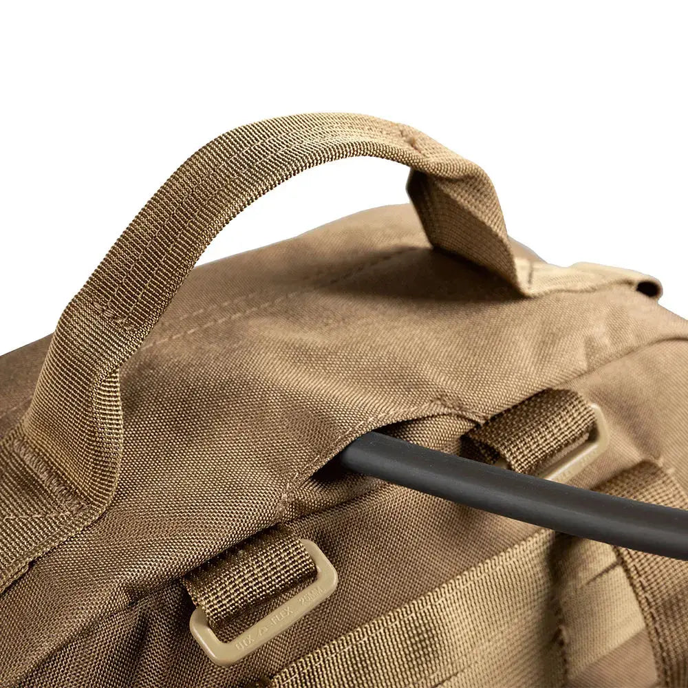 Sac backpanel avec compartiment hydratation tactique Molle 