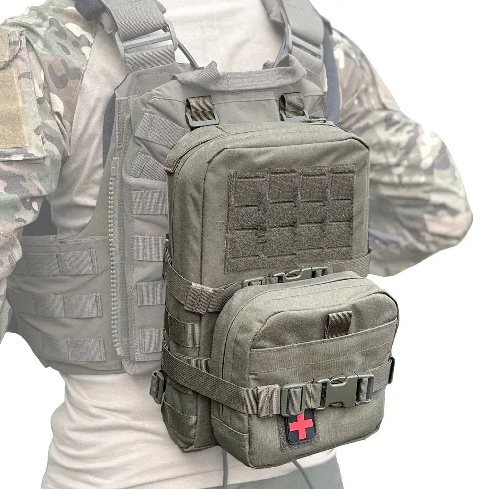 Sac d’hydratation tactique compact 2 en 1 fixation gilet porte-plaques Zone Tactique