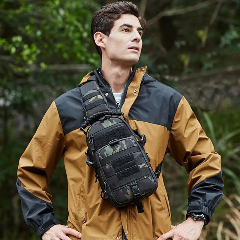 Sac poitrine tactique EDC panneau MOLLE pour port croisé 